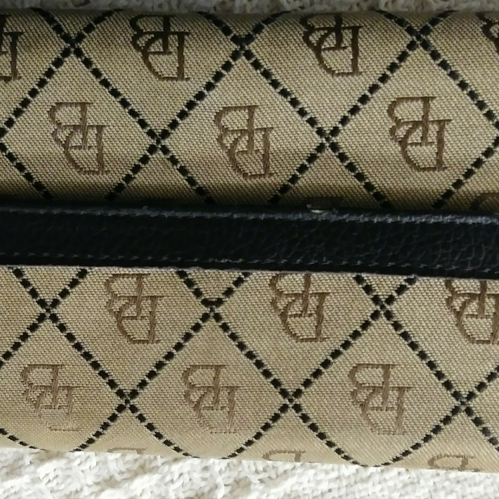 Dourney & Brouke Wallet